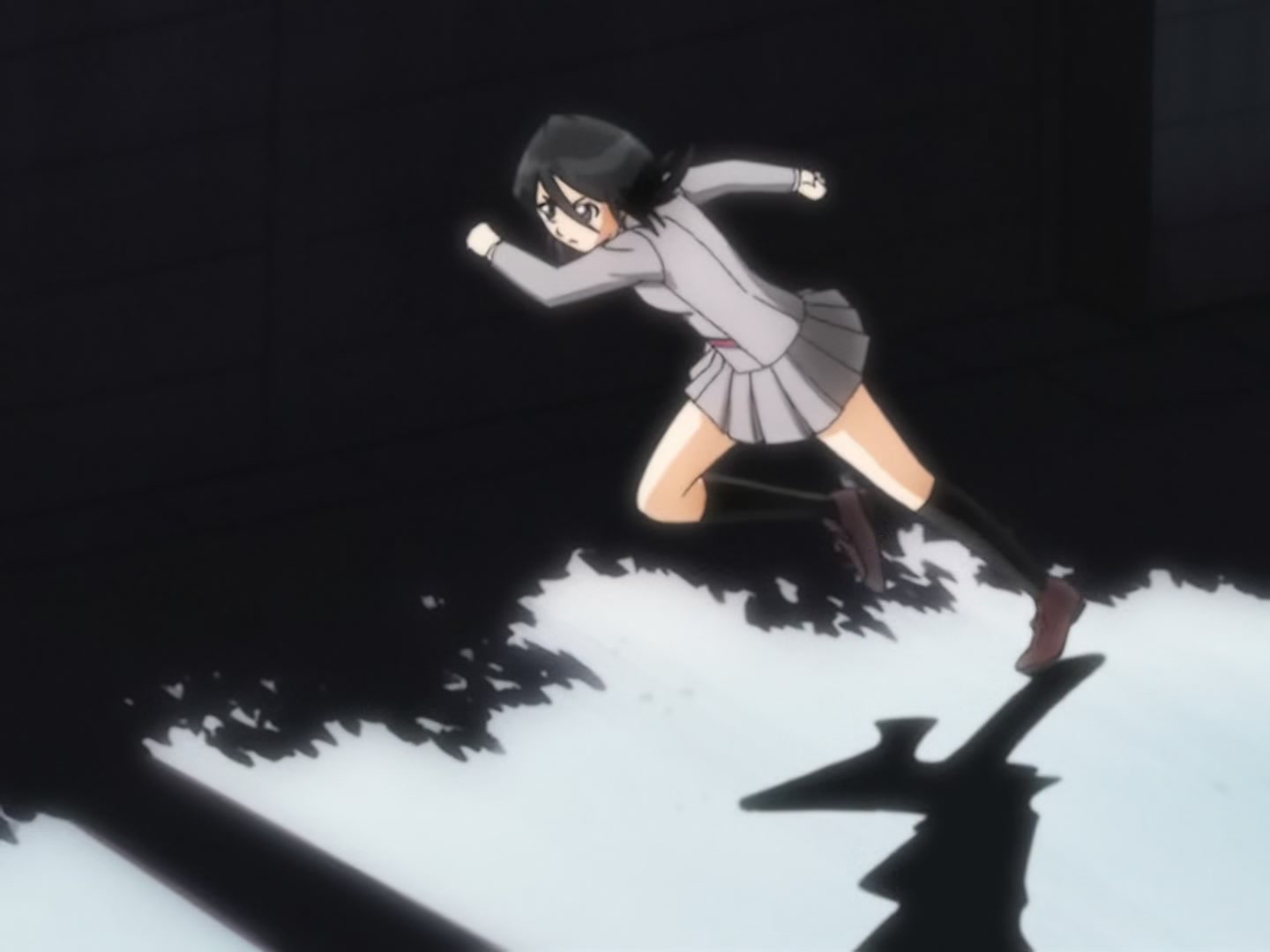 Bleach Ep 5: Beat the Invisible Enemy! @ 00:10:23