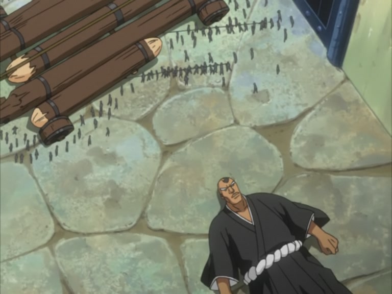 Bleach Ep 99: Shinigami vs. Shinigami! The Uncontrollable Power @ 00:01:53