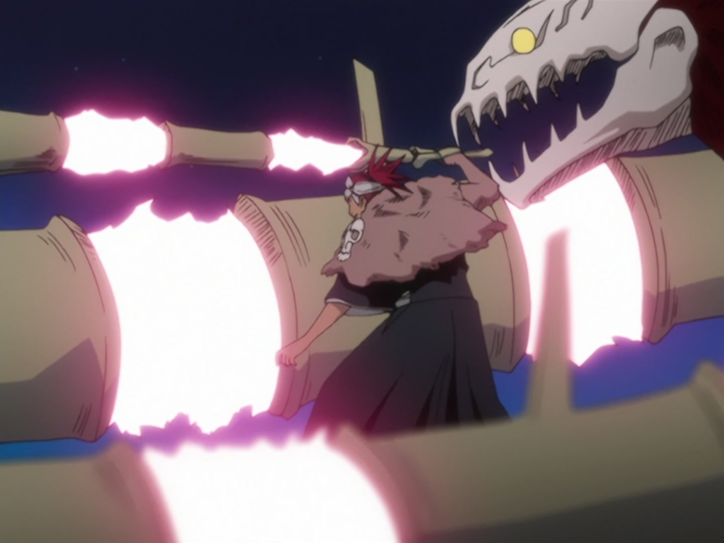 Bleach Ep 120: Hitsugaya Scatters! The Broken Hyorinmaru @ 00:04:02