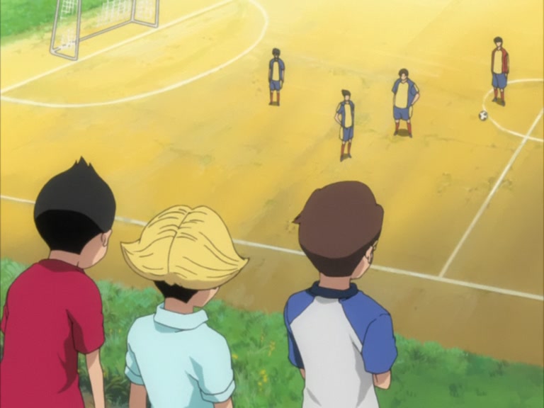 Bleach Ep 132: Hitsugaya, Karin, and Soccer Ball @ 00:03:09