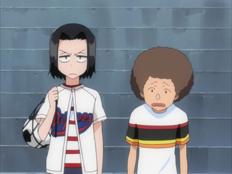 Bleach Ep 132: Hitsugaya, Karin, and Soccer Ball @ 00:03:24