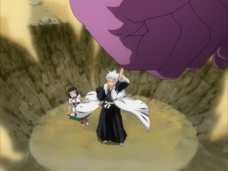 Bleach Ep 132: Hitsugaya, Karin, and Soccer Ball @ 00:18:41