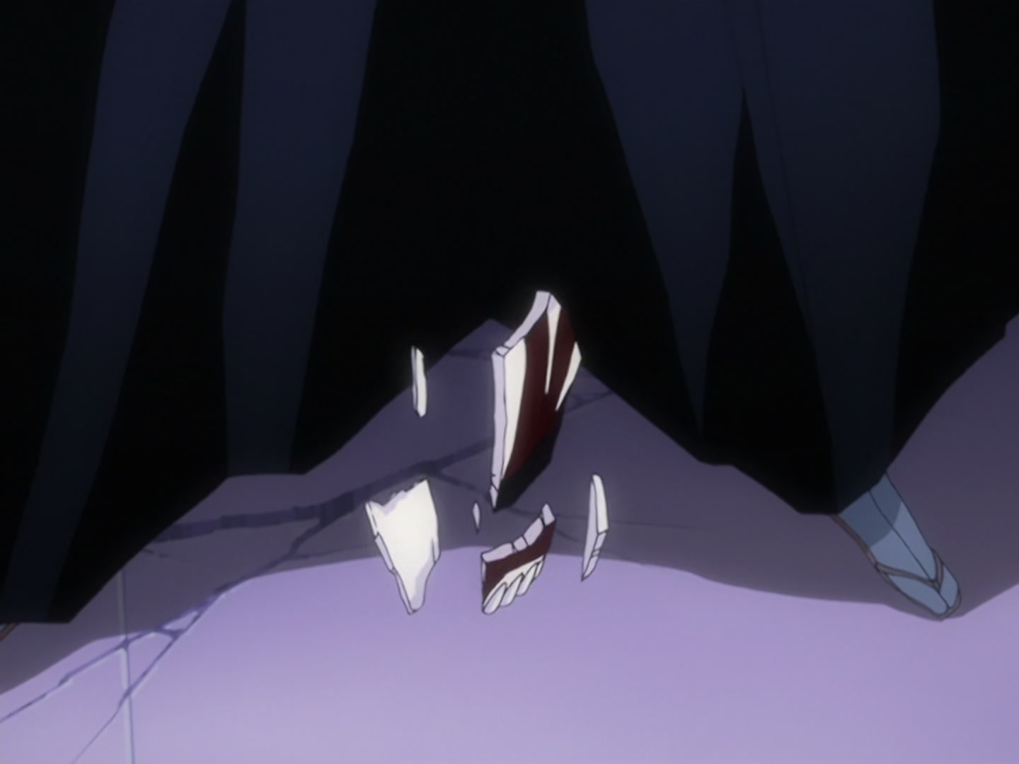 Bleach Ep 162: Szayelaporro Laughs, The Net of Renji Is Trapped @ 00:05:04