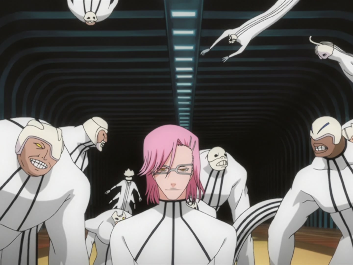 Bleach Ep 162: Szayelaporro Laughs, The Net of Renji Is Trapped @ 00:15:32