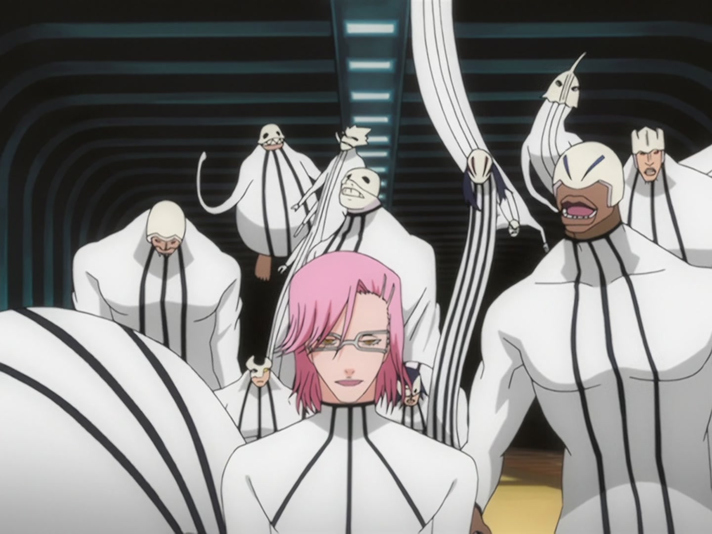Bleach Ep 162: Szayelaporro Laughs, The Net of Renji Is Trapped @ 00:15:51