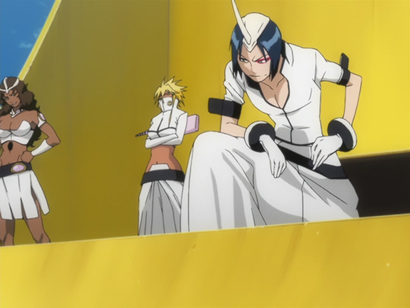Bleach Ep 166: Desperate Effort vs. Desperate Effort! Hollowized Ichigo @ 00:07:36