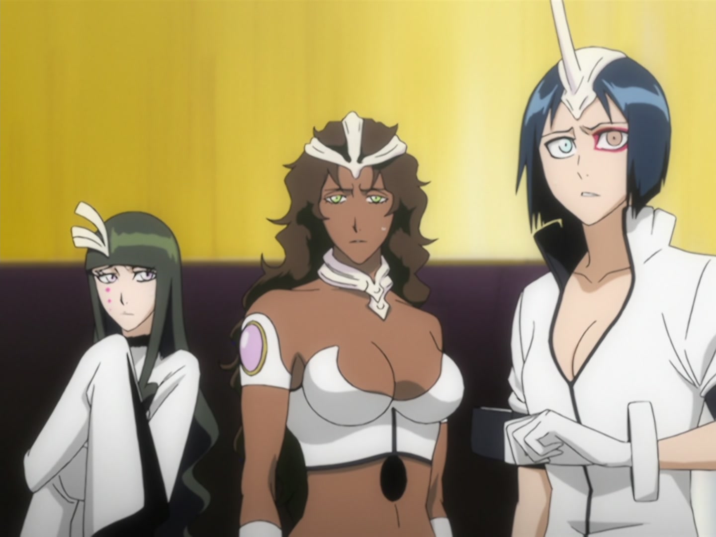 Bleach Ep 166: Desperate Effort vs. Desperate Effort! Hollowized Ichigo @ 00:08:43