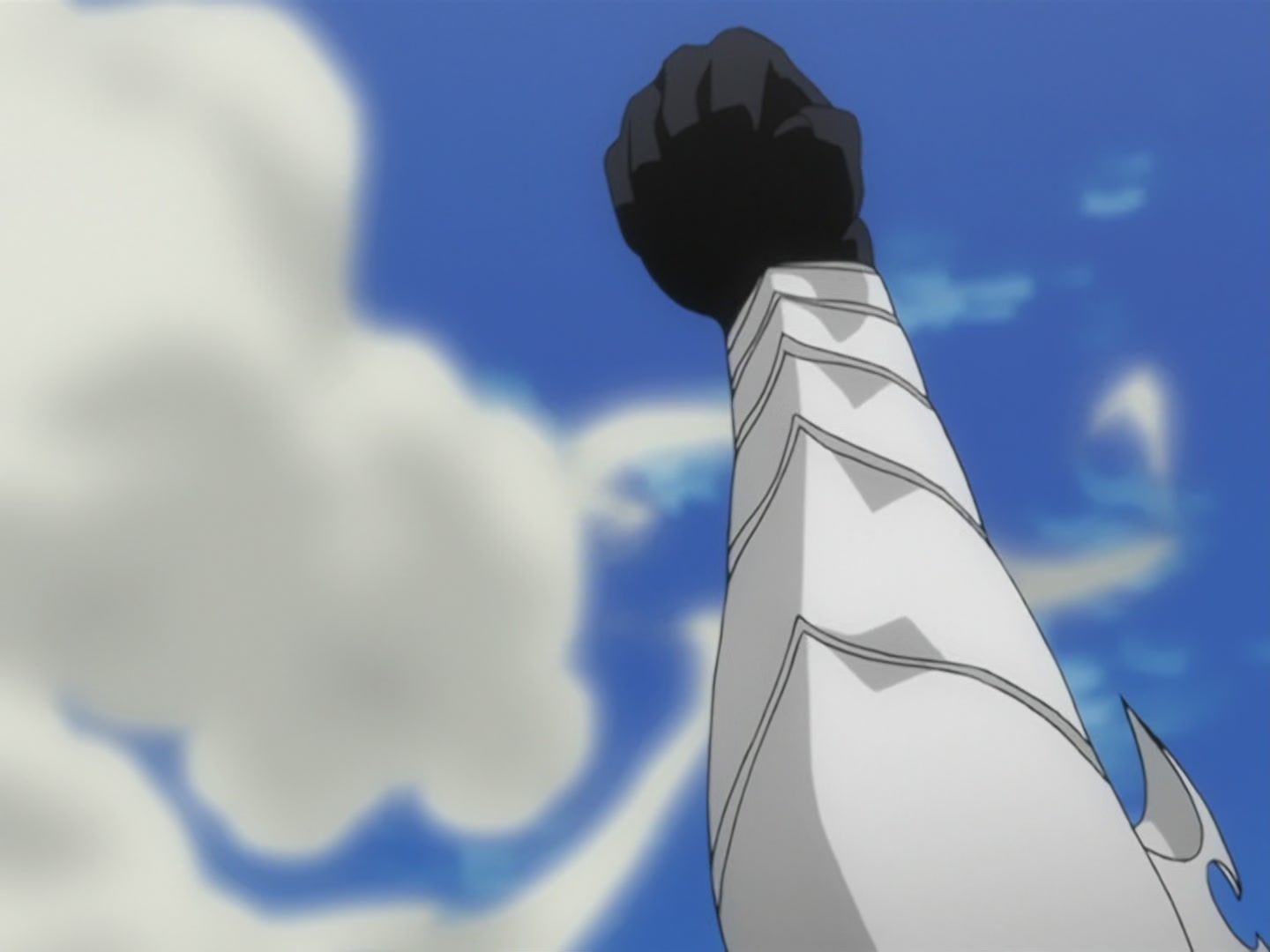 Bleach Ep 166: Desperate Effort vs. Desperate Effort! Hollowized Ichigo @ 00:09:40