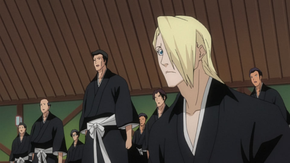 Bleach Ep 168: The New Captain Appears! His Name is Shusuke Amagai @ 00:15:36