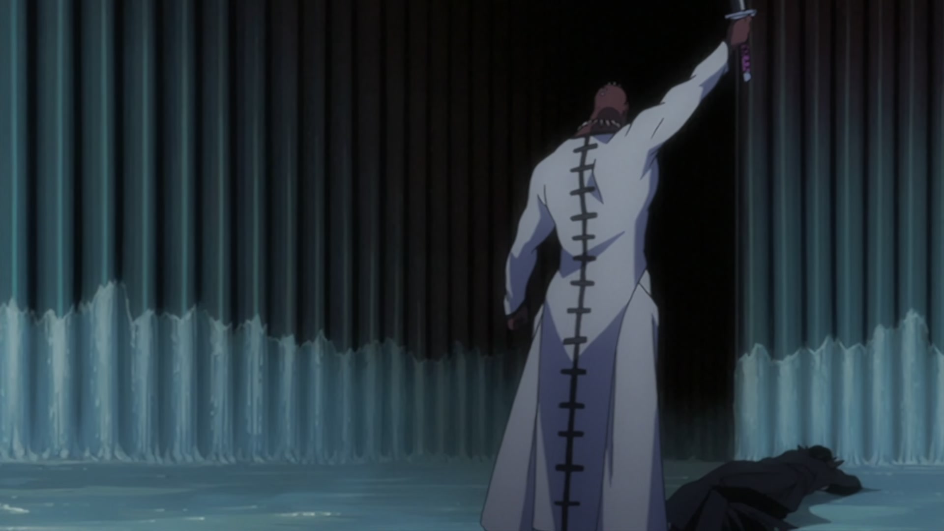 Bleach Ep 196: Joining the Battle! The Strongest Shinigami Army Appears @ 00:06:38
