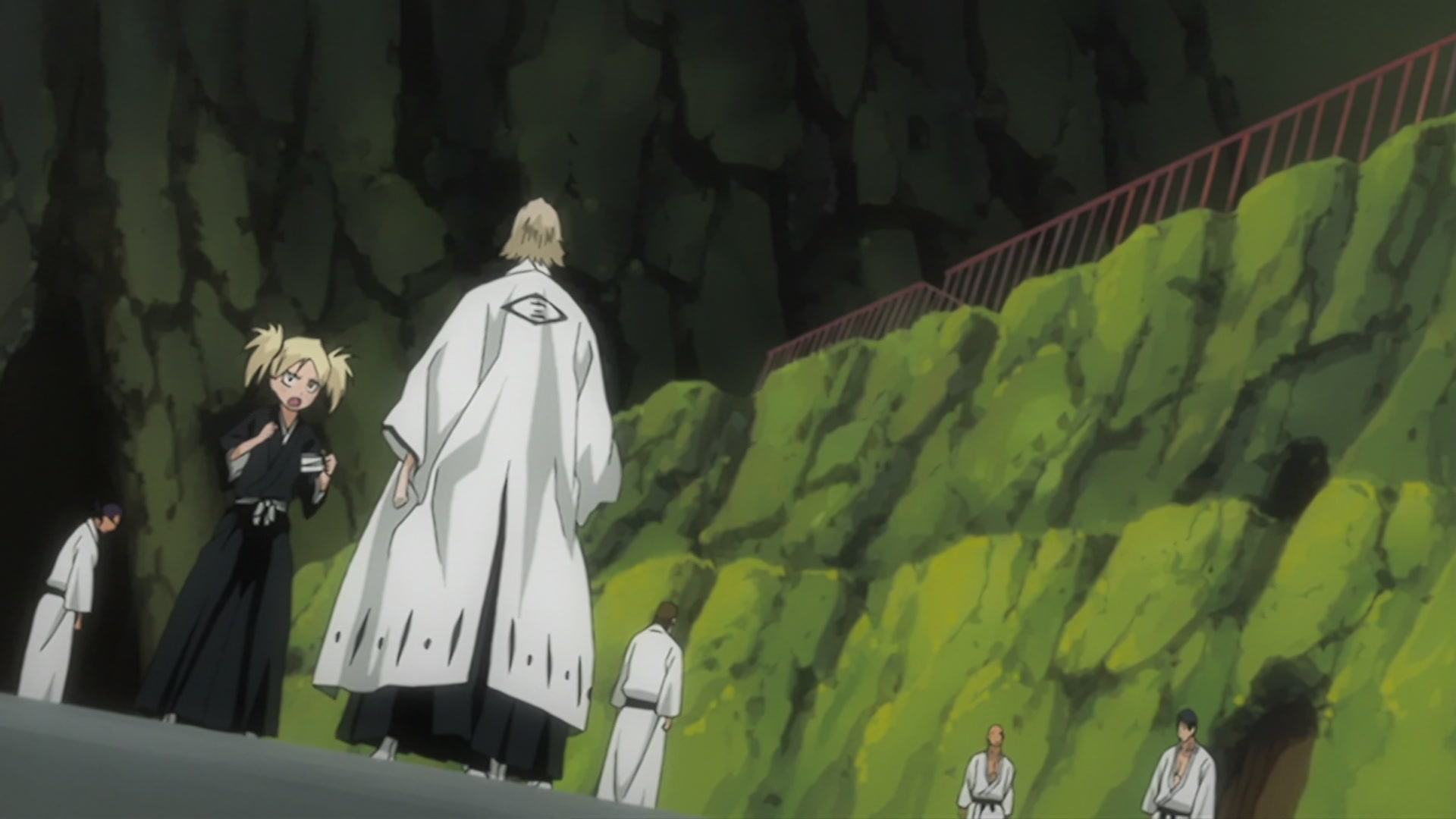 Bleach Ep 208: Aizen and the Genius Boy @ 00:10:46