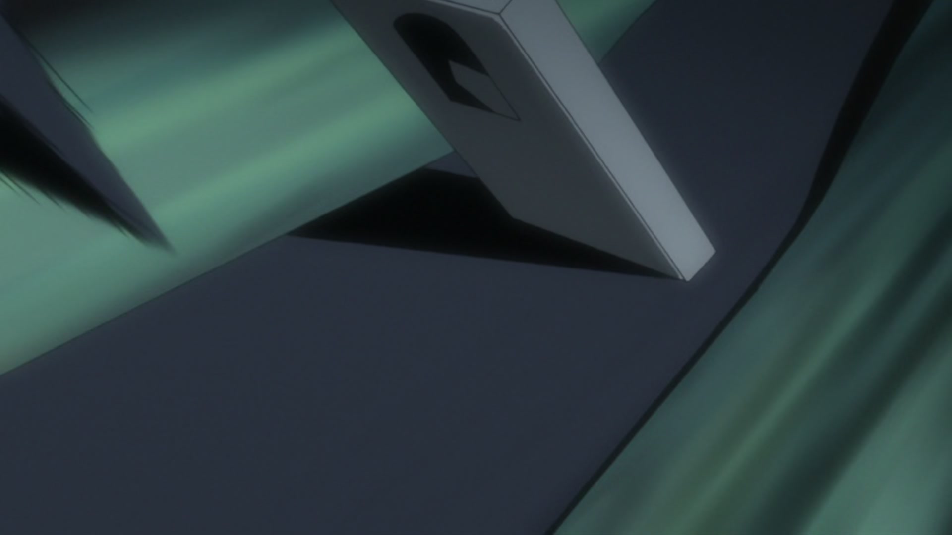 Bleach Ep 211: Betrayal! Aizen's Secret Maneuvers @ 00:10:03