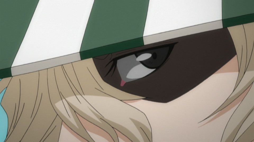 Bleach Ep 213: The Funeral Procession of Souls: Karakuraizer is Born @ 00:04:12