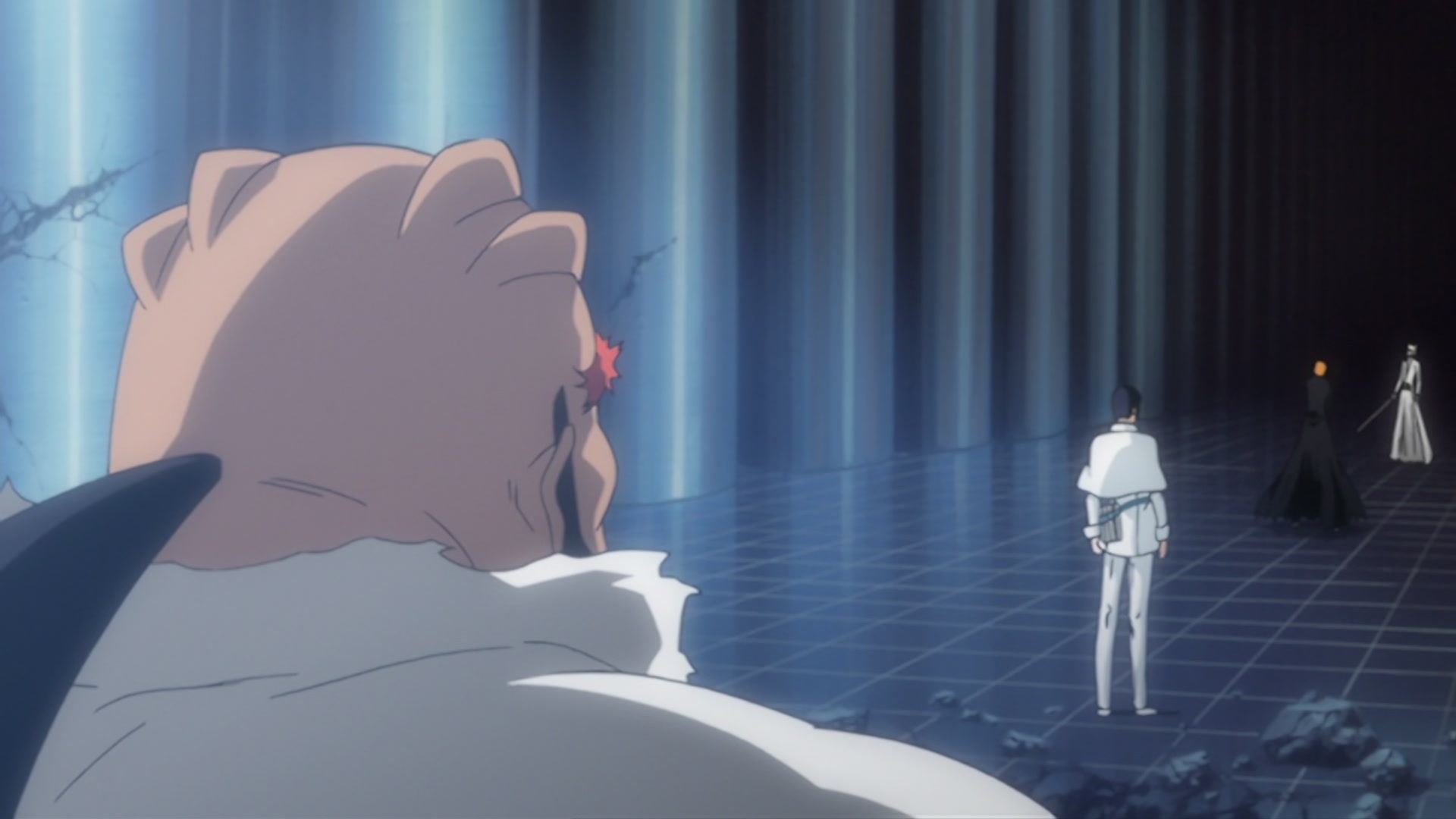 Bleach Ep 269: Ichigo and Uryu, Bonded Back to Back @ 00:03:52