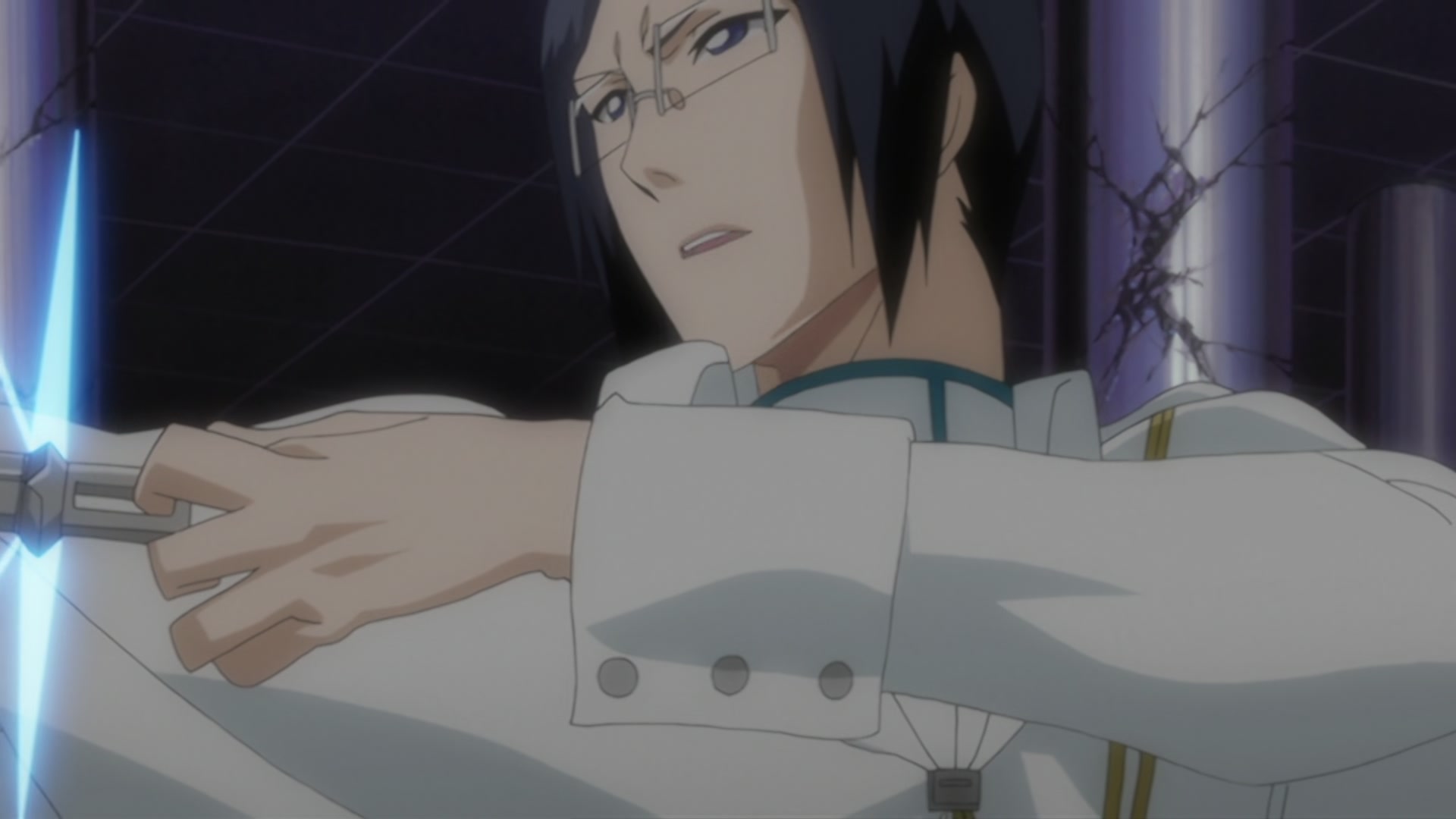 Bleach Ep 269: Ichigo and Uryu, Bonded Back to Back @ 00:08:24