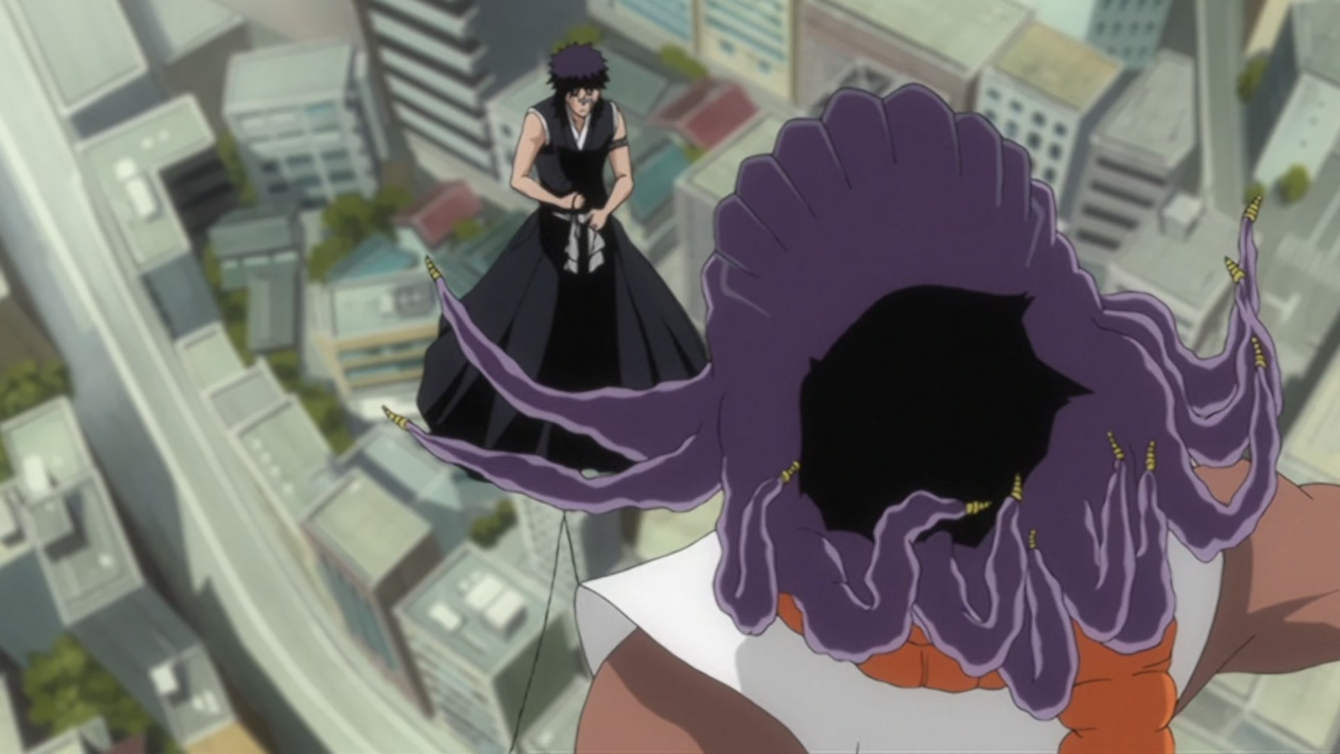 Bleach Ep 289: Byakuya vs. Kenpachi?! The Melee Begins @ 00:07:02