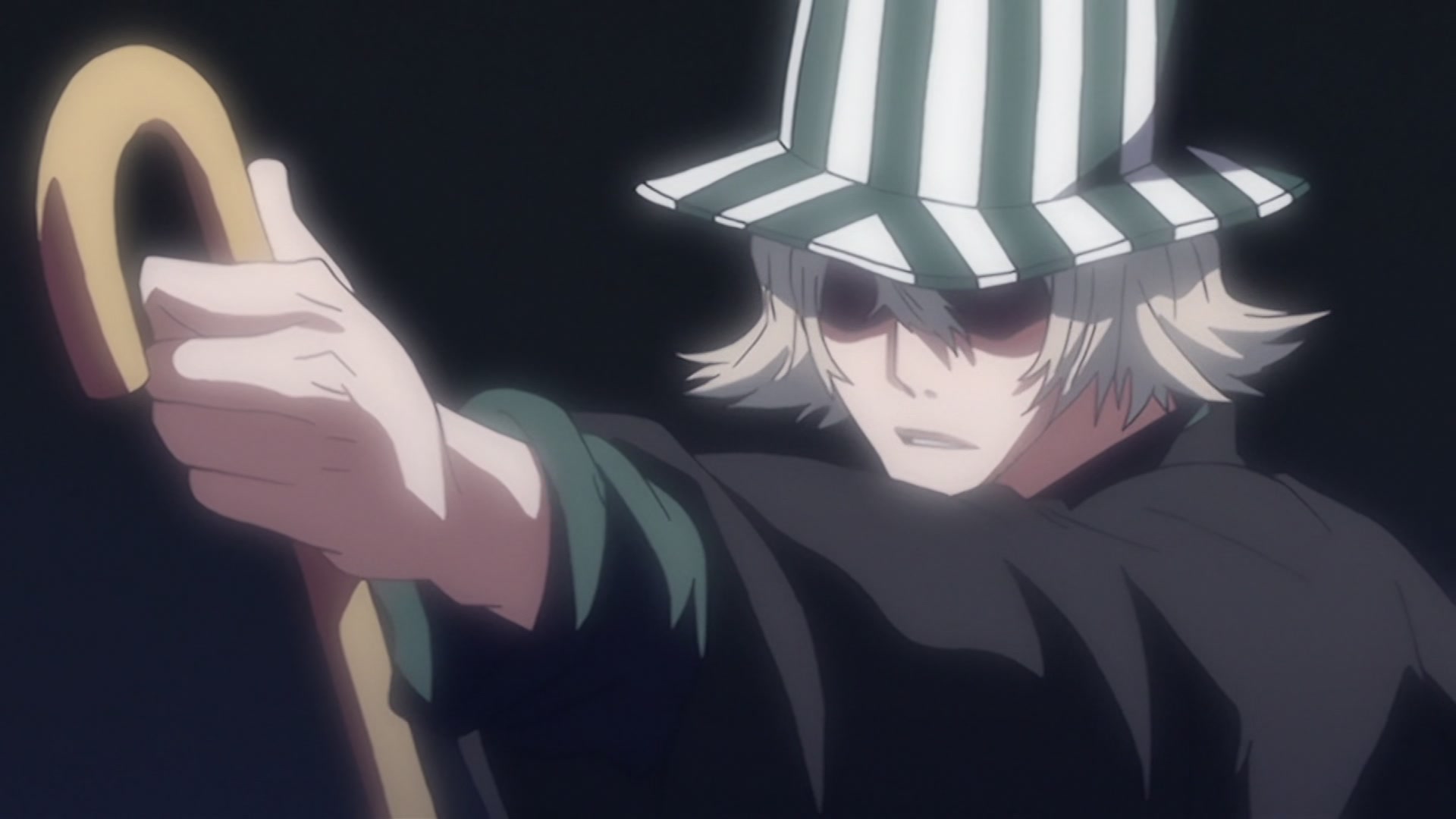 Bleach Ep 300: Aizen Appears! Ichigo's Objective @ 00:08:09