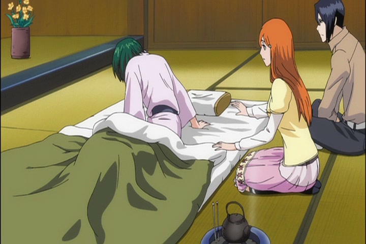Bleach Ep 320: Gotei 13, Gathering in the Real World! @ 00:02:12