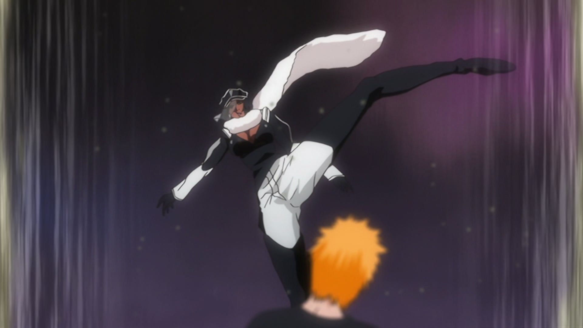 Bleach Ep 352: Tsukishima Attacks! The Training Has Been Aborted @ 00:09:06