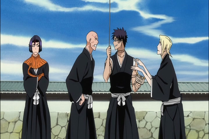 Bleach Ep 355: Shinigami at War! New Year Special! @ 00:05:18