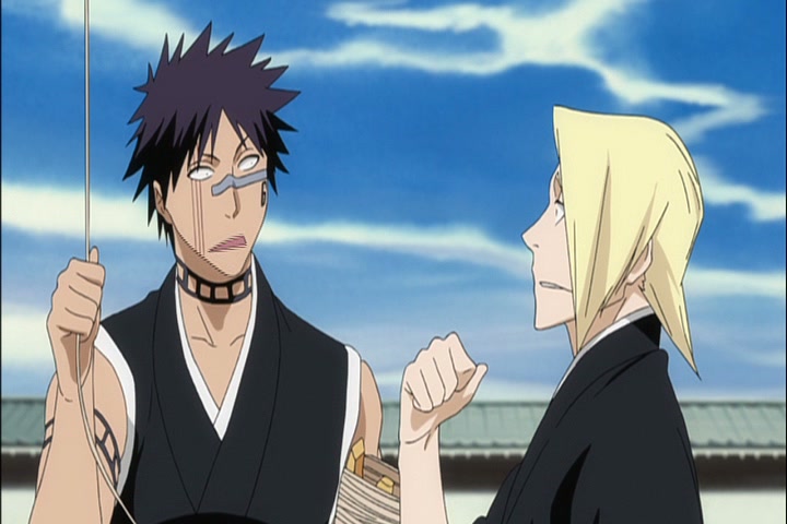 Bleach Ep 355: Shinigami at War! New Year Special! @ 00:05:42