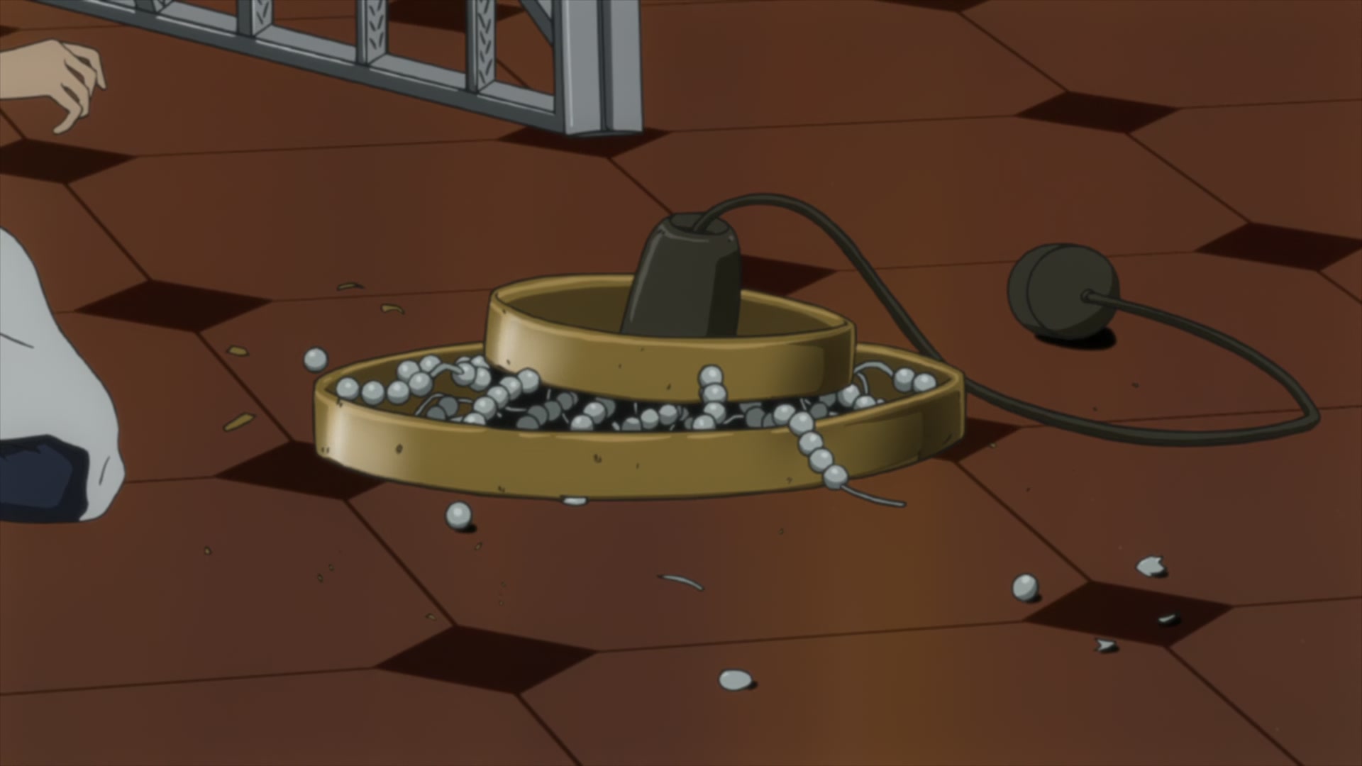 Code Geass Ep 9: Refrain @ 00:02:41
