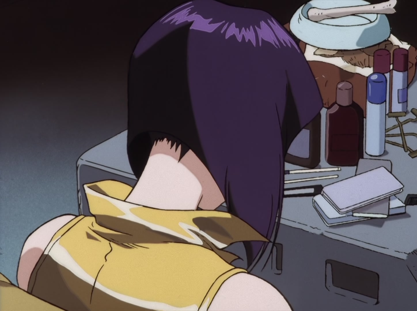 Cowboy Bebop Ep 11: Toys in the Attic @ 05:15