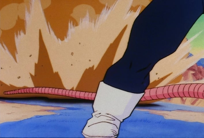 Dragon Ball Z — Ep 78: A Nightmare Super-Transformation!! Freeza's Battle Power Reaches One Million @ 17:54