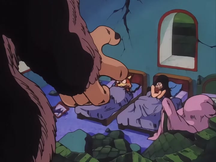 Dragon Ball Ep 13: Goku's Great Transformation @ 01:16