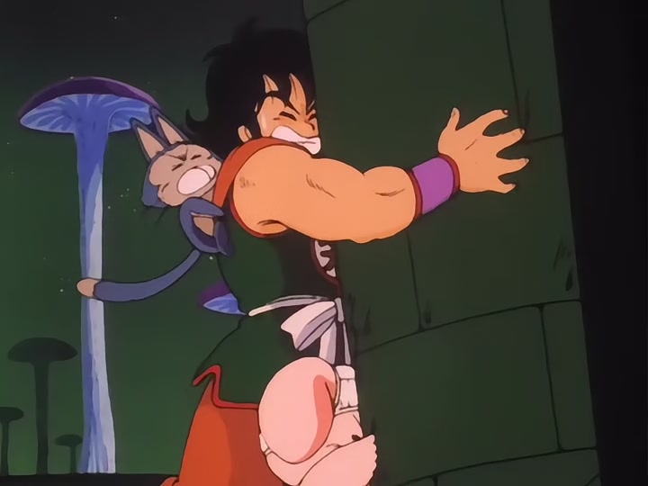 Dragon Ball Ep 13: Goku's Great Transformation @ 09:38