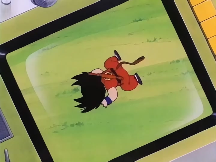 Dragon Ball Ep 38: Five Murasakis @ 01:42