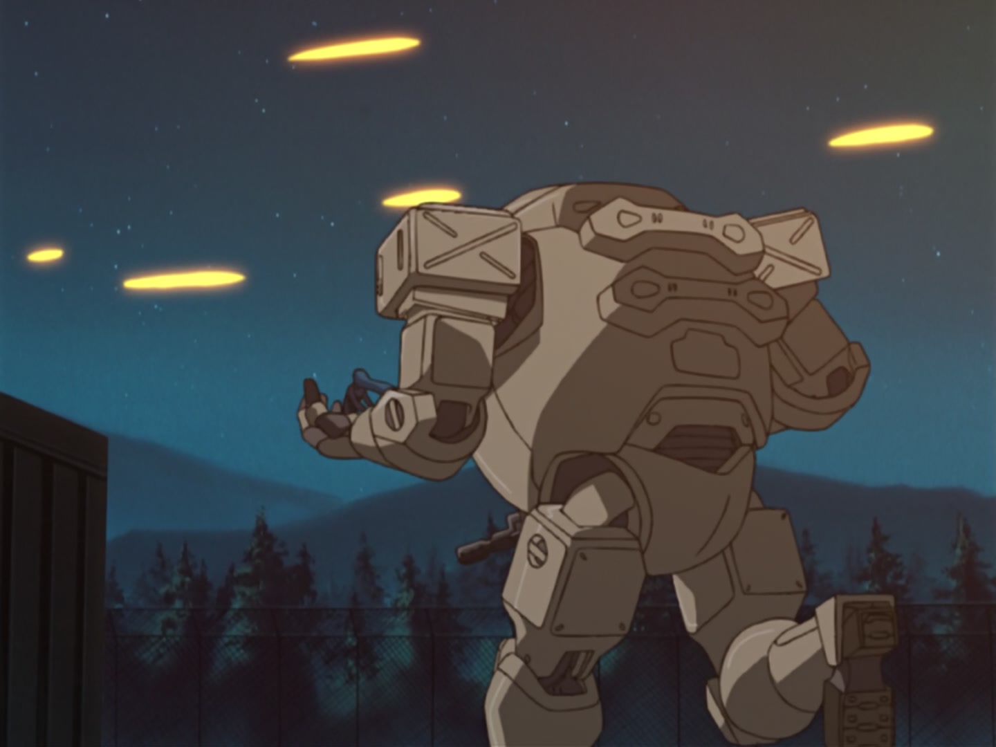 Full Metal Panic! Ep 5: A Whisper in the Dark @ 11:43