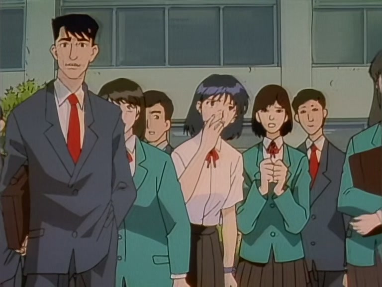 Great Teacher Onizuka Ep 4: The Secret Life of Onizuka @ 03:46