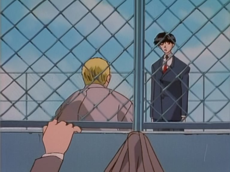 Great Teacher Onizuka Ep 4: The Secret Life of Onizuka @ 19:01