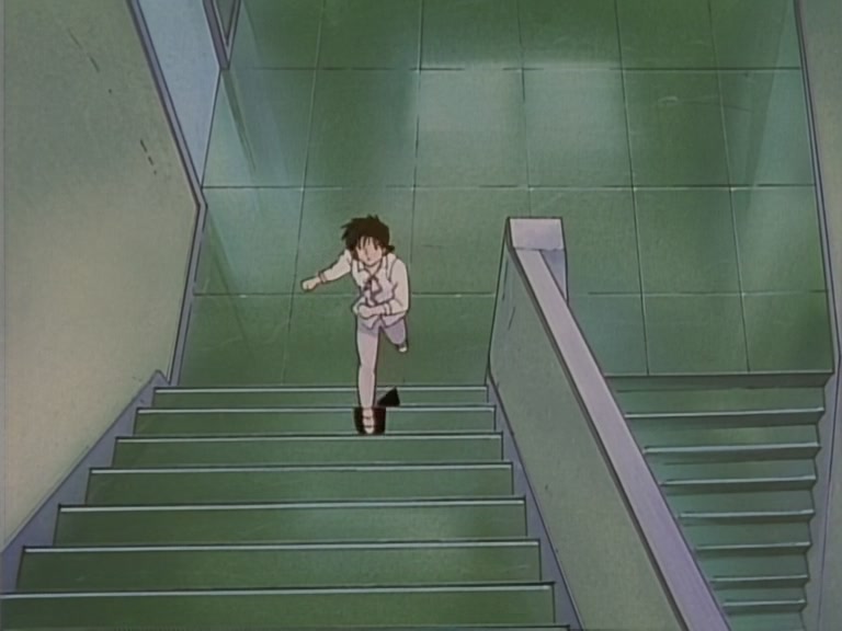Great Teacher Onizuka Ep 4: The Secret Life of Onizuka @ 19:33