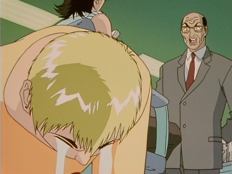 Great Teacher Onizuka Ep 21: Revolution Everywhere @ 04:58