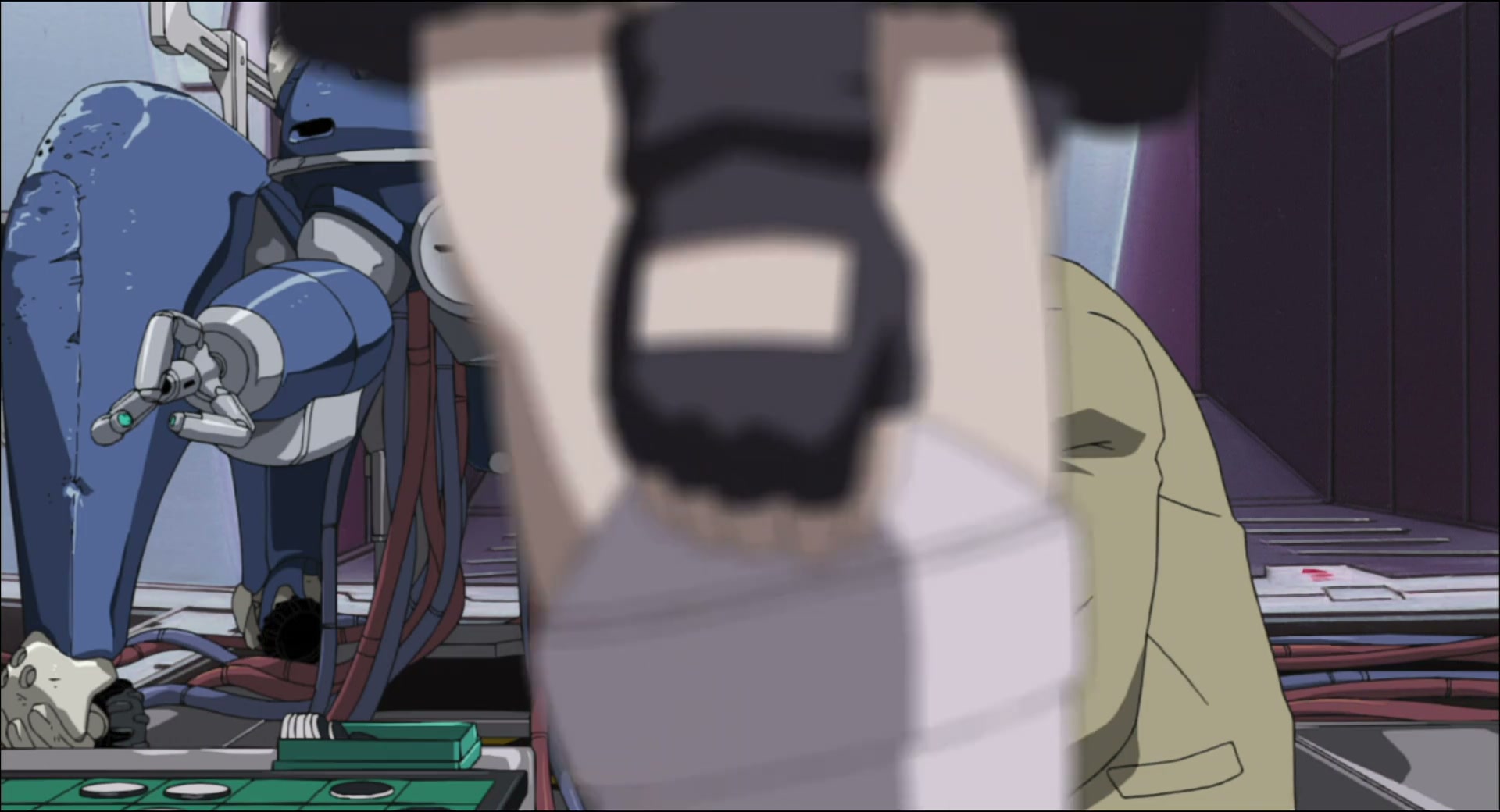 Ghost in the Shell: Stand Alone Complex Ep 8: Missing Hearts: The Fortunate Ones @ 00:21:29