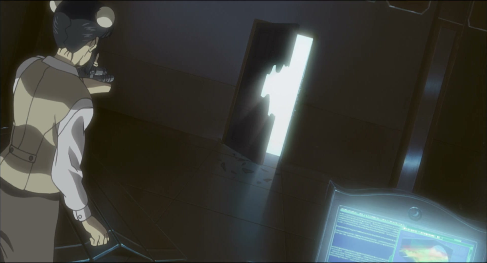 Ghost in the Shell: Stand Alone Complex Ep 14: Yes: For the Pursuit of Wealth @ 00:18:45