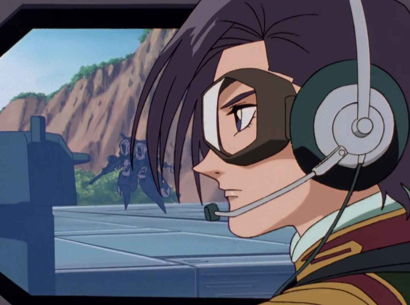 Mobile Suit Gundam Wing Ep 9: Portrait of a Ruined Country @ 10:03