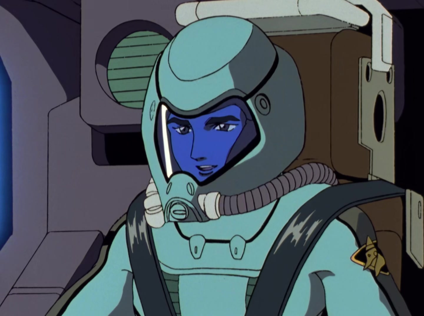 Mobile Suit Gundam Wing Ep 17: Betrayed by Home, Far Away @ 03:09