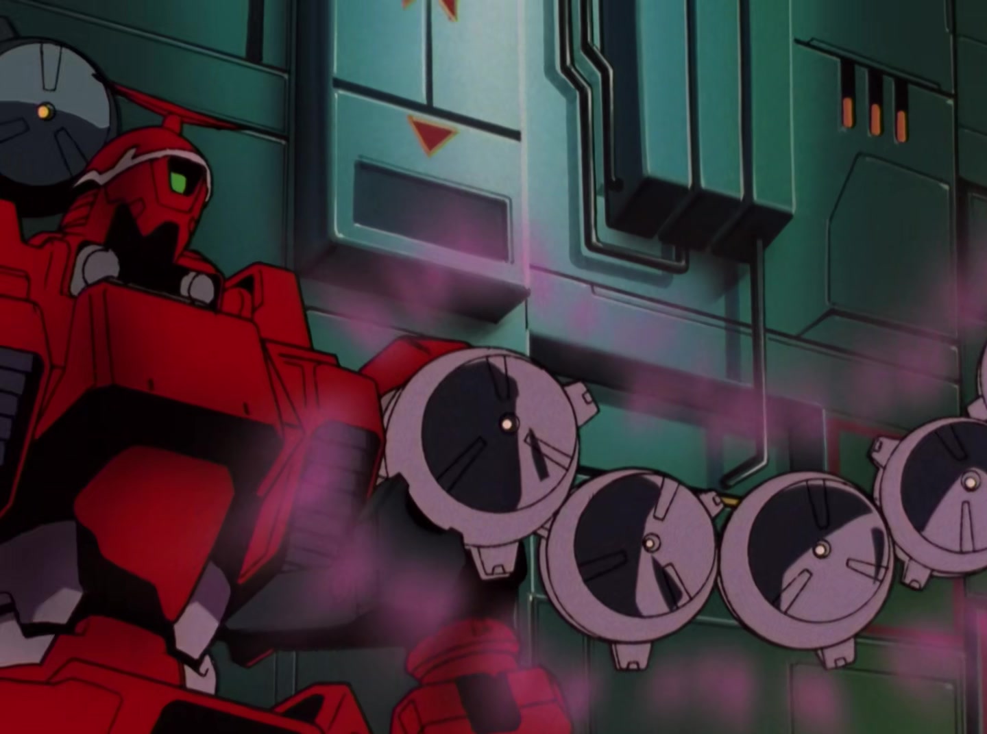 Mobile Suit Gundam Wing Ep 20: The Lunar Base Infiltration @ 04:48