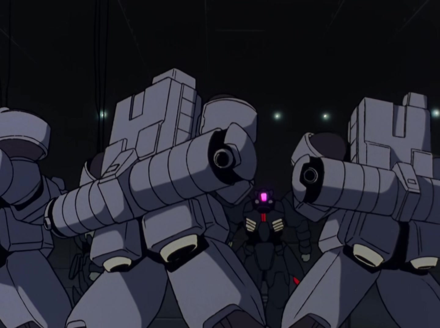 Mobile Suit Gundam Wing Ep 25: Quatre VS Heero @ 19:34