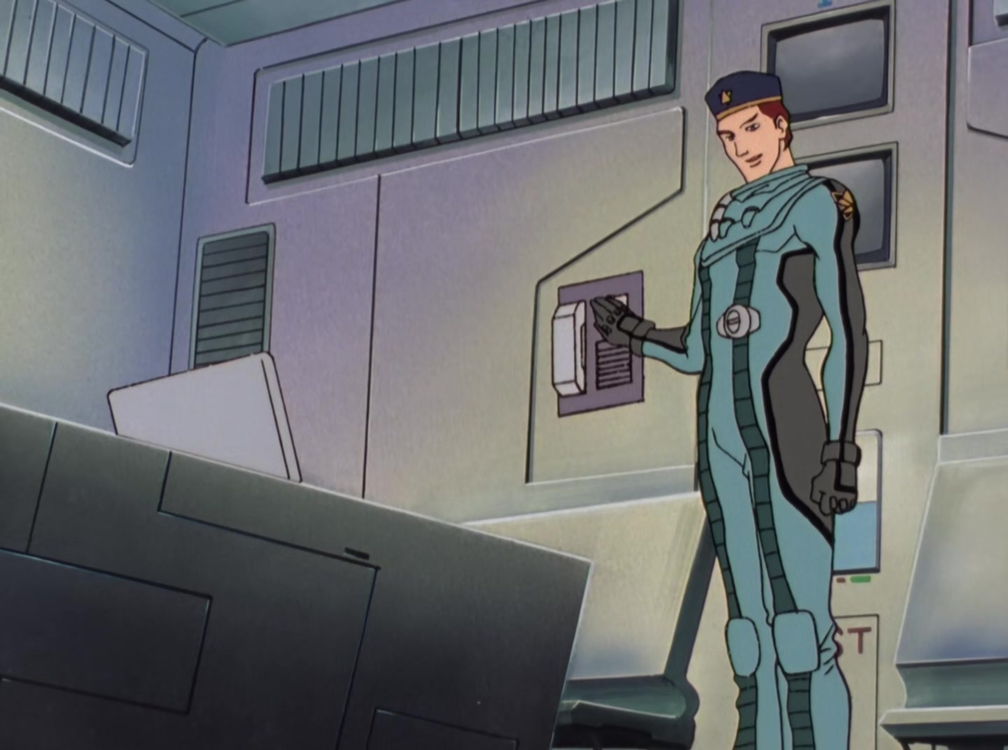 Mobile Suit Gundam Wing Ep 32: The God of Death Meets Zero @ 09:51