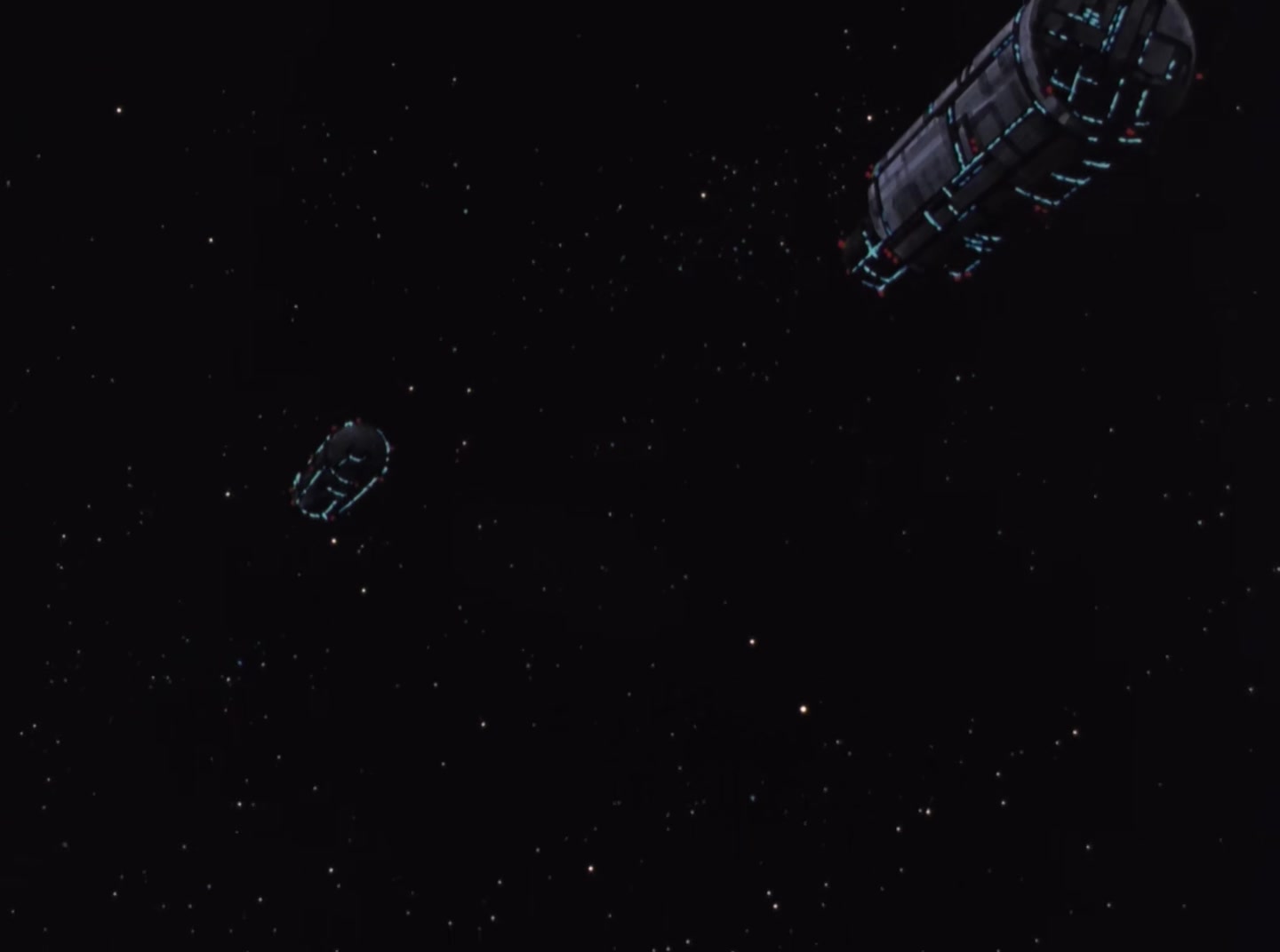 Mobile Suit Gundam Wing Ep 32: The God of Death Meets Zero @ 10:24
