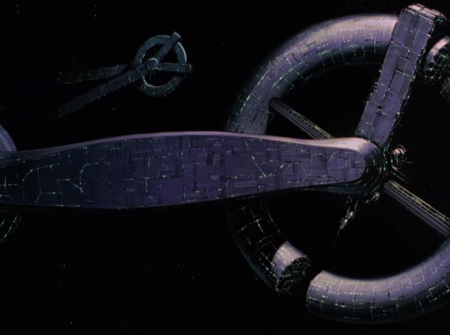 Mobile Suit Gundam Wing Ep 38: The Birth of Queen Relena @ 20:52