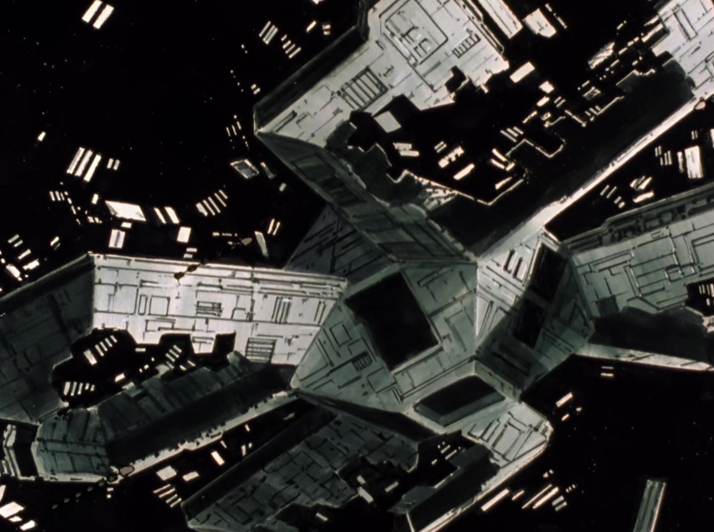 Mobile Suit Gundam Wing Ep 38: The Birth of Queen Relena @ 21:05