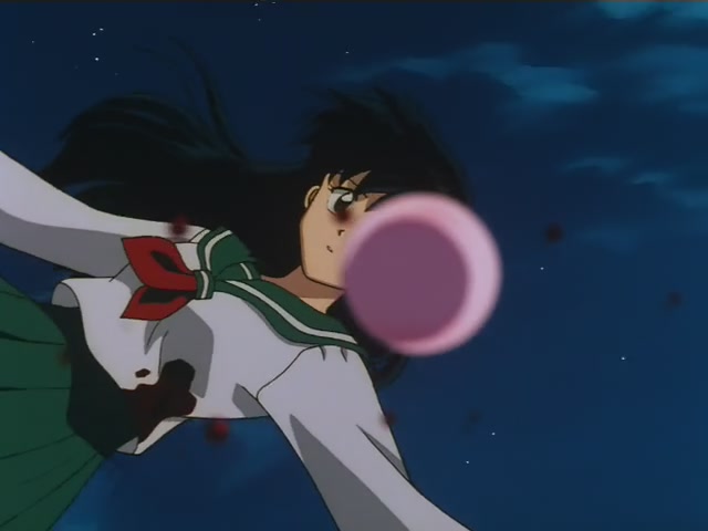 Inuyasha Ep 2: Seekers of the Sacred Jewel @ 00:00:38