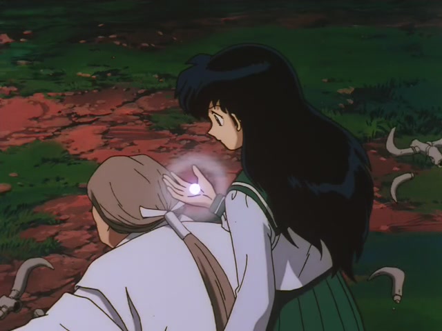 Inuyasha Ep 2: Seekers of the Sacred Jewel @ 00:01:30
