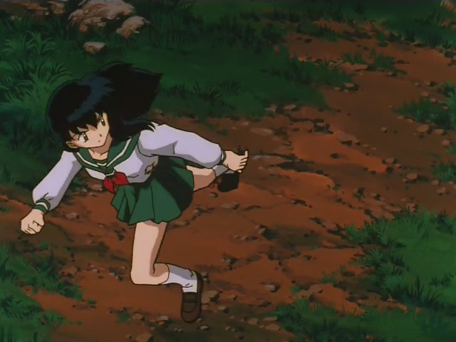 Inuyasha Ep 2: Seekers of the Sacred Jewel @ 00:03:00