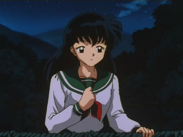 Inuyasha Ep 2: Seekers of the Sacred Jewel @ 00:04:09